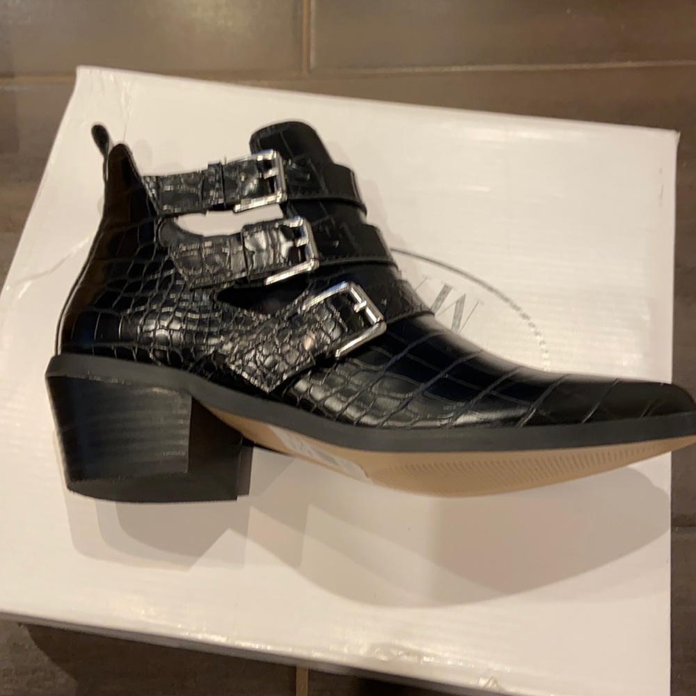 Steve Madden booties